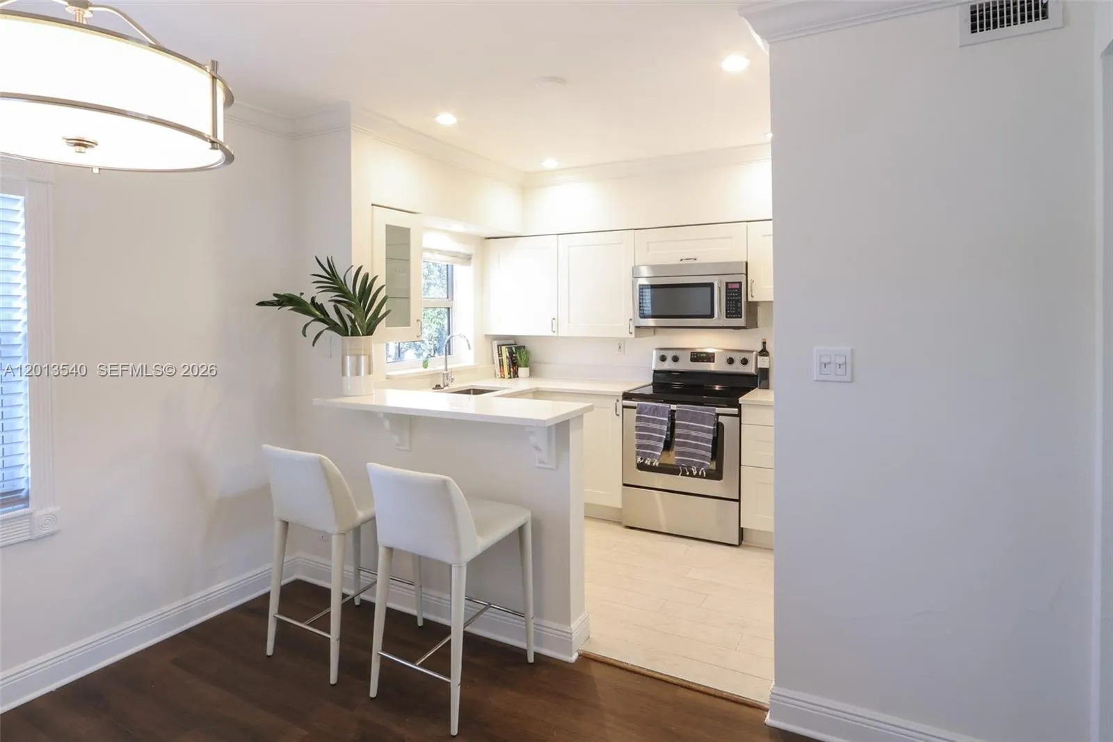Listing  7740 SW 54th Court 52D, Miami, FL 33143, Miami, FL 33143