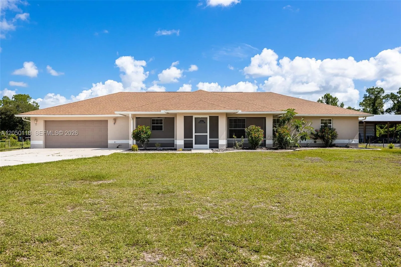Listing  7764 14th Place, LaBelle, FL 33935, LaBelle, FL 33935