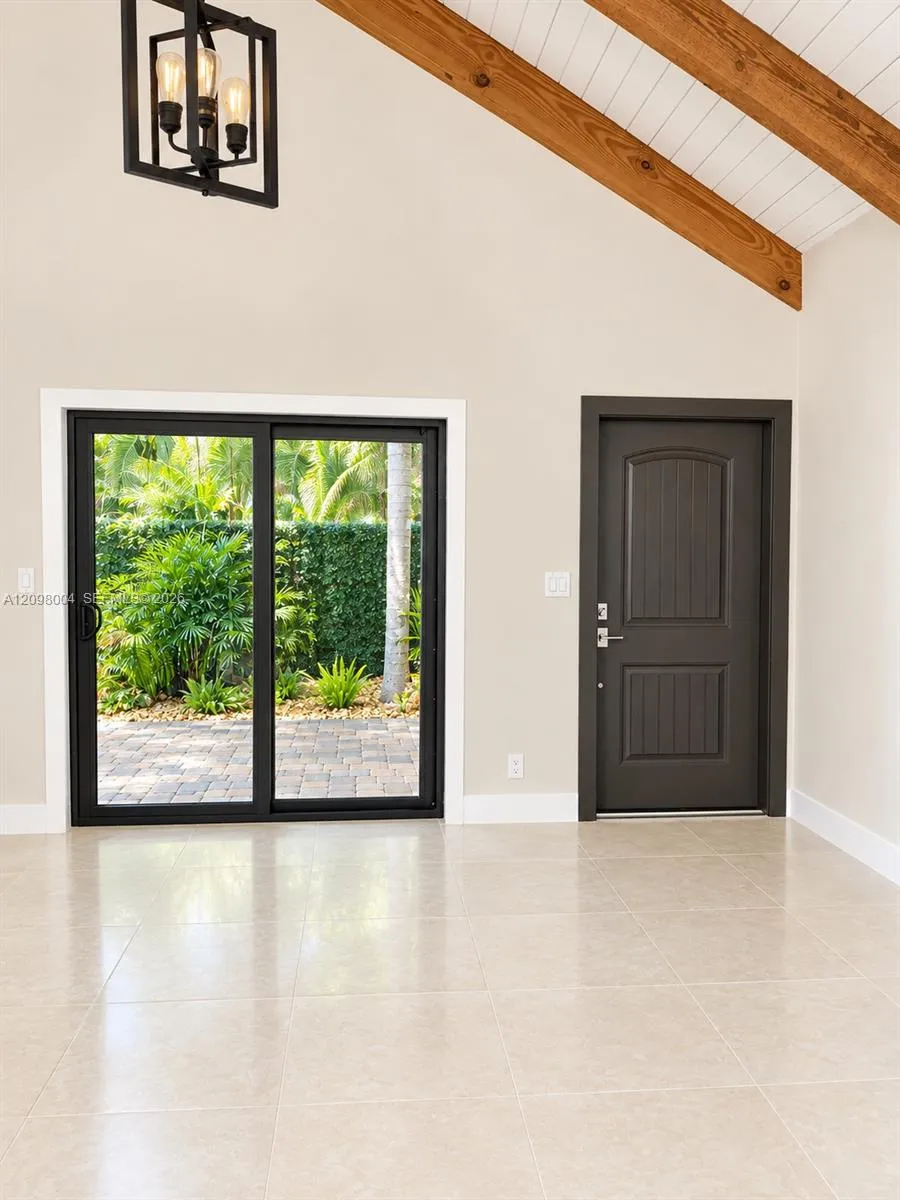View details of listing 7795 SW 100th Street 4, Miami, FL 33156 Miami with MLS# 