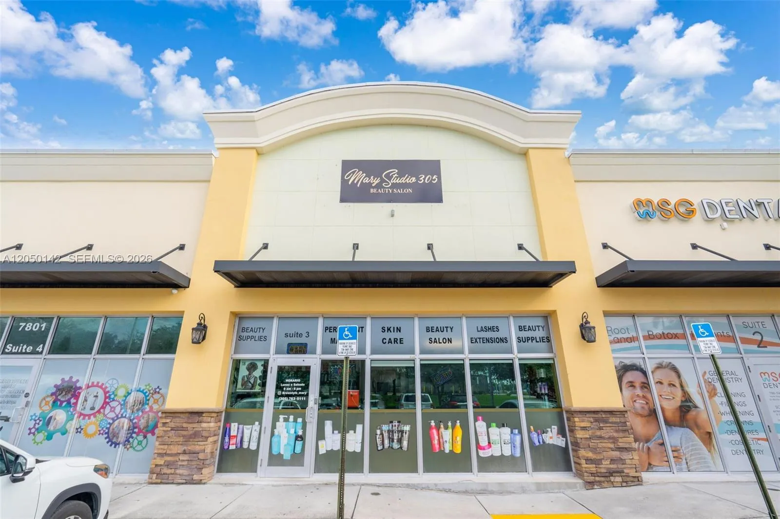 View details of listing 7801 NW 95th Street, Hialeah Gardens, FL 33016 Hialeah Gardens with MLS# 