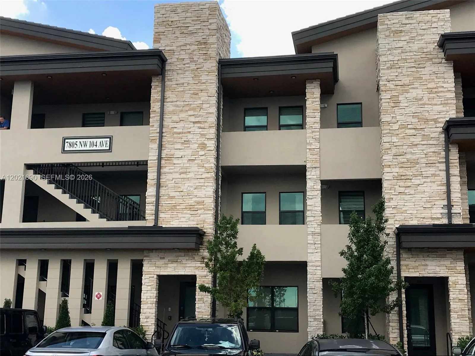 View details of listing 7805 NW 104 Avenue 31, Doral, FL 33178 Doral with MLS#
