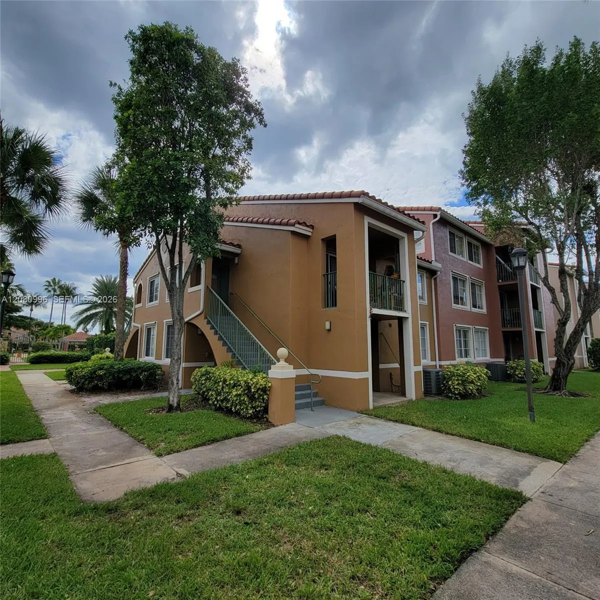 View details of listing 7824 Sonoma Springs Circle 101, Lake Worth, FL 33463 Lake Worth with MLS#