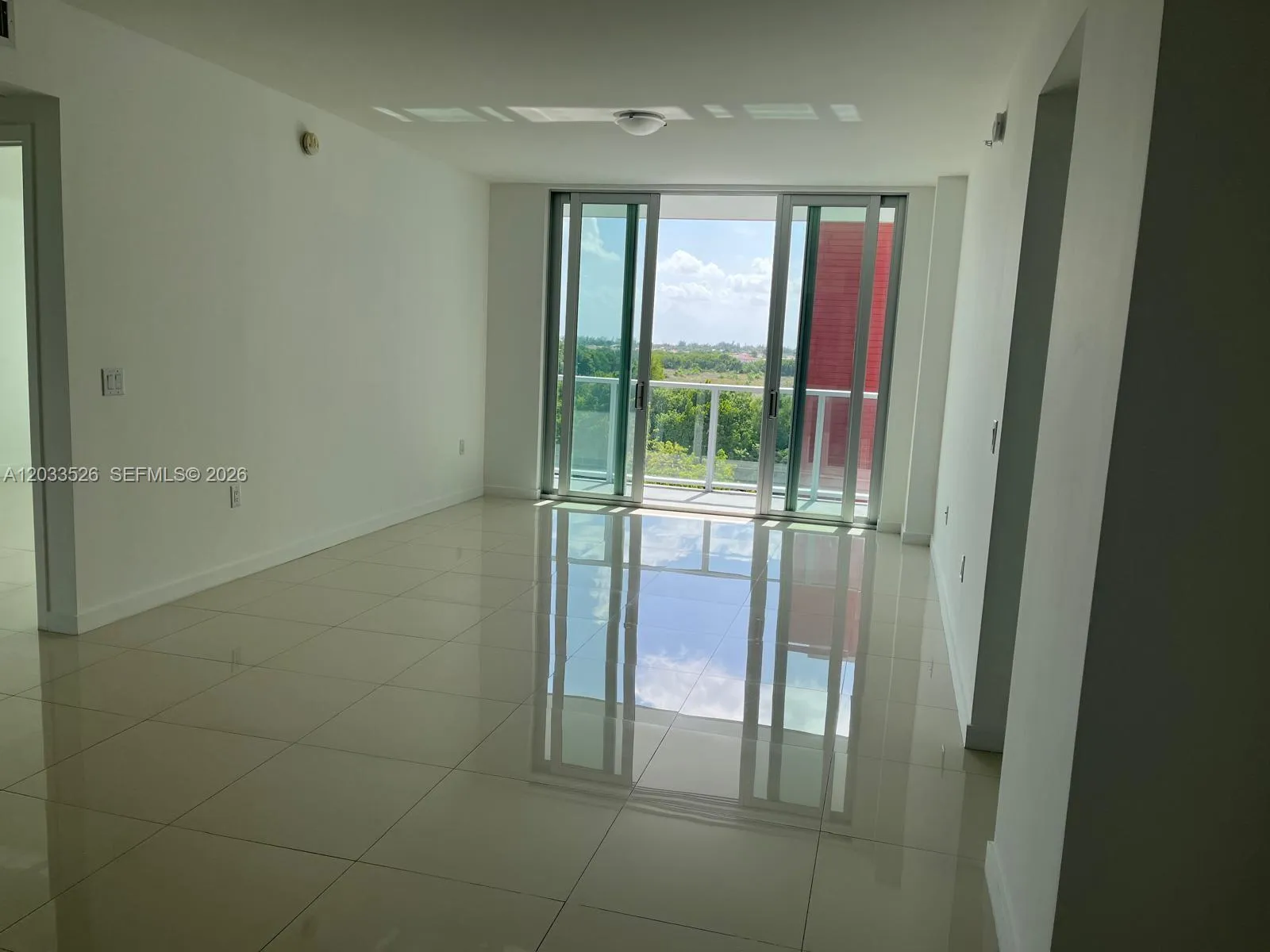 View details of listing 7825 NW 107th Avenue 506, Doral, FL 33178 Doral with MLS# 