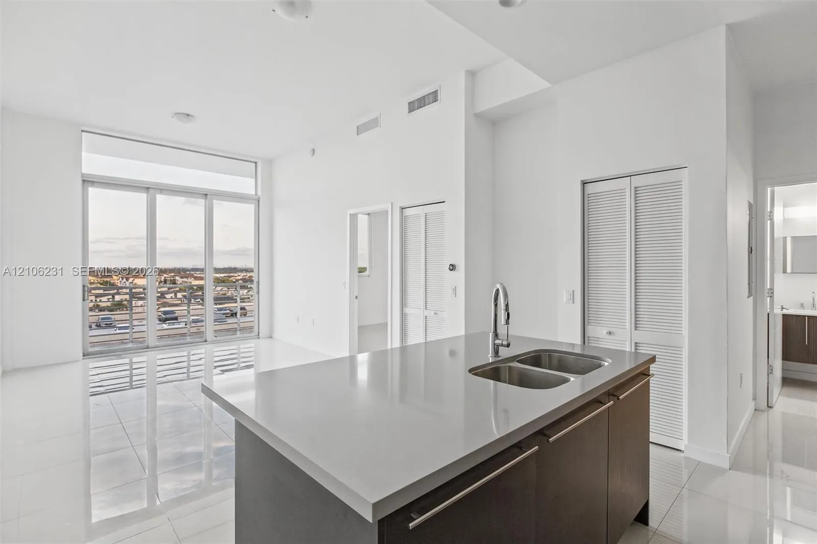 View details of listing 7875 NW 107th Avenue 802, Doral, FL 33178 Doral with MLS#