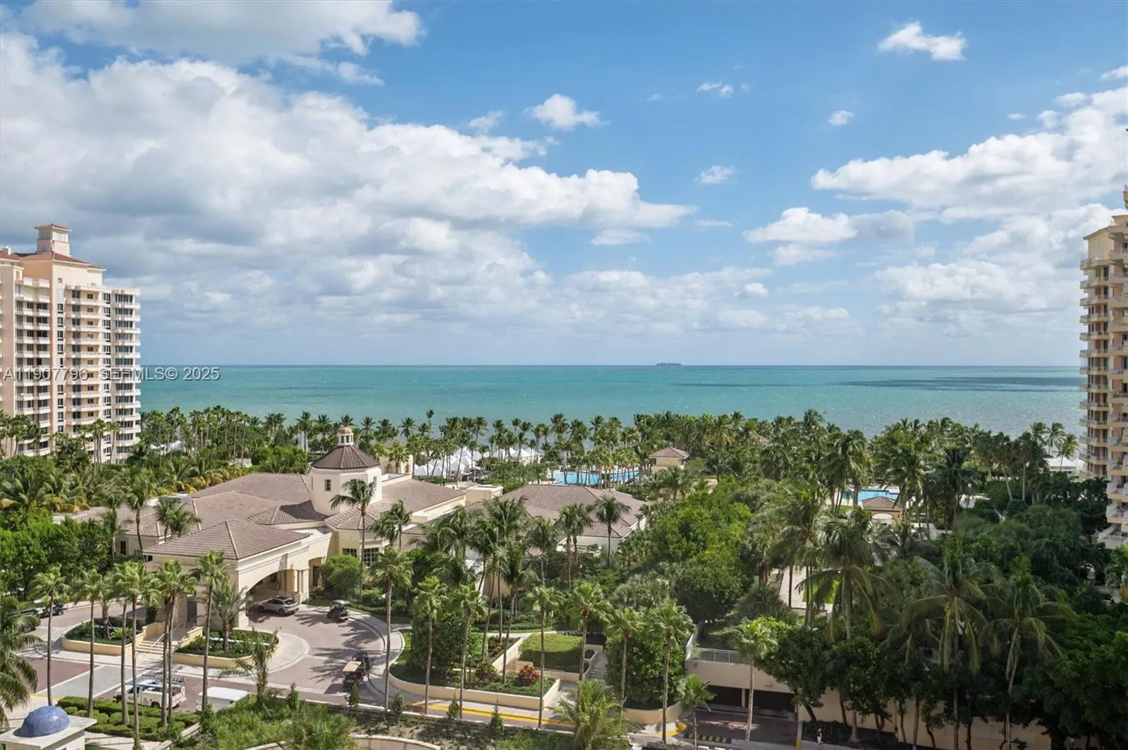 View details of listing 789 Crandon Boulevard 1005, Key Biscayne, FL 33149 Key Biscayne with MLS#