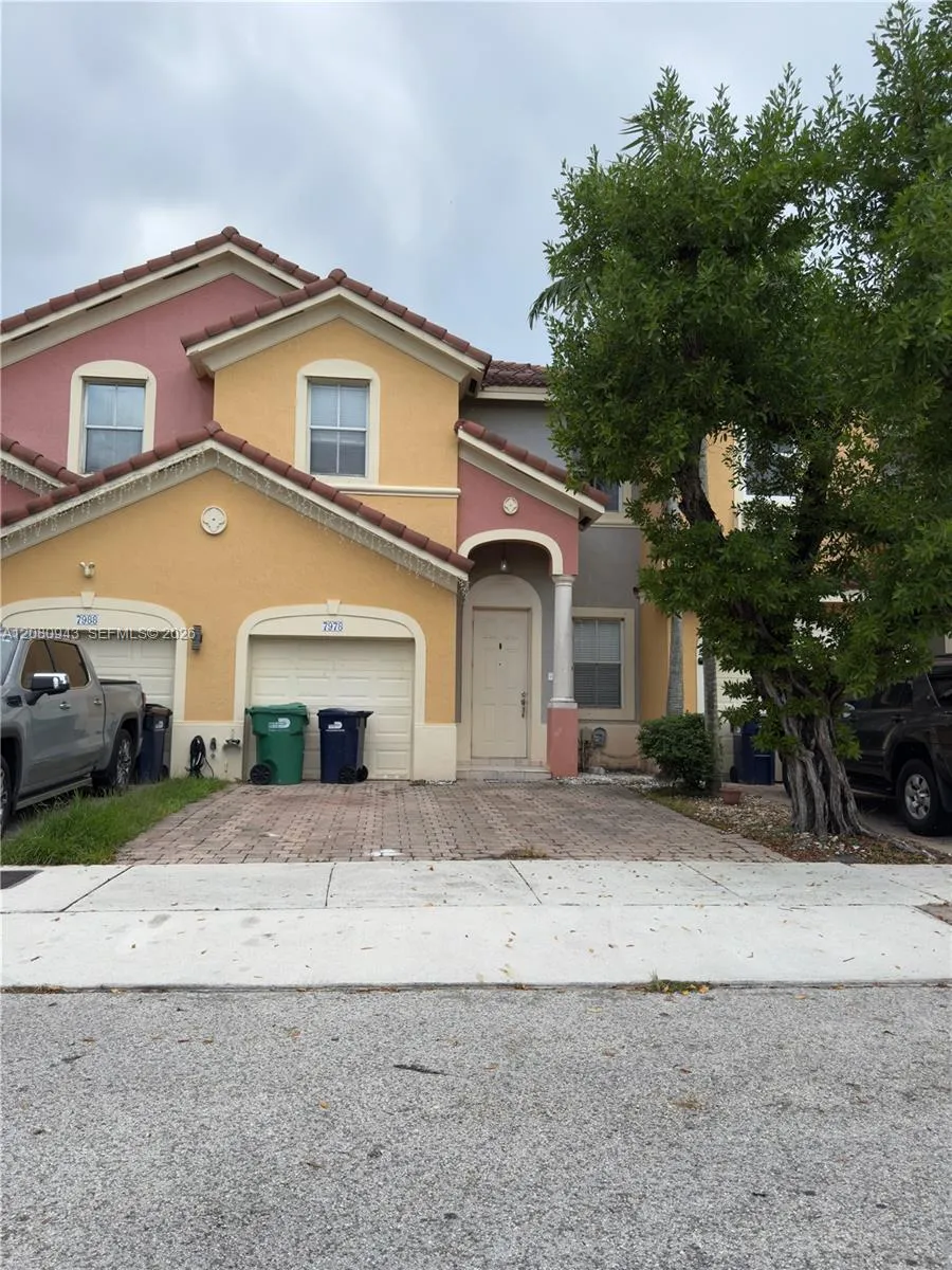 Listing  7978 SW 166th Place, Miami, FL 33193, Miami, FL 33193