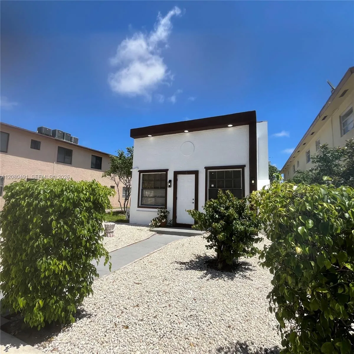 Listing  8 S C Street, Lake Worth, FL 33460, Lake Worth, FL 33460
