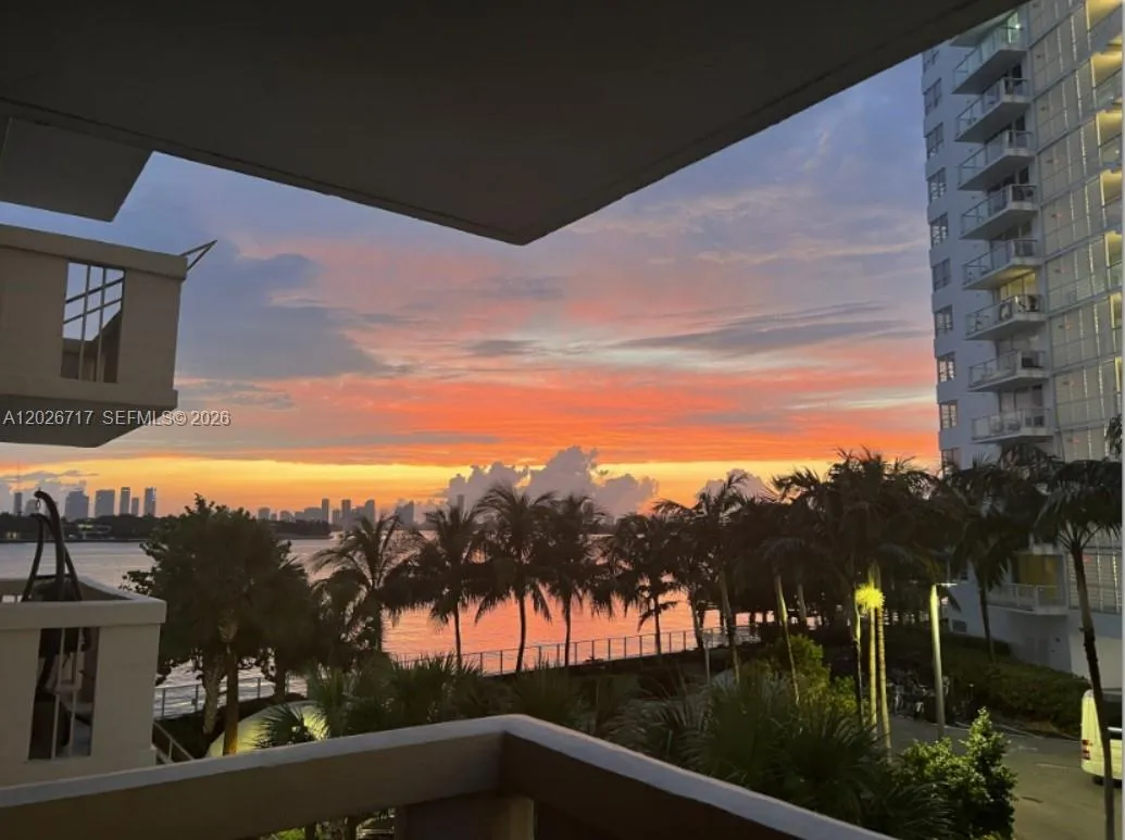 View details of listing 800 West Avenue 342, Miami Beach, FL 33139 Miami Beach with MLS#