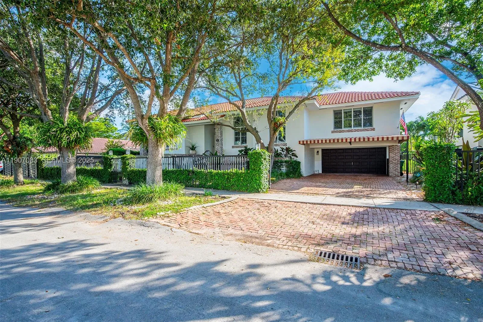 Listing  8025 SW 91st Avenue, Miami, FL 33173, Miami, FL 33173