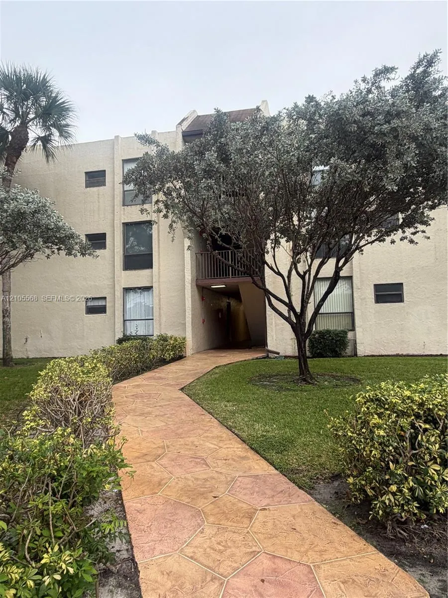 Listing  8050 W Mcnab Road 121, Tamarac, FL 33321, Tamarac, FL 33321