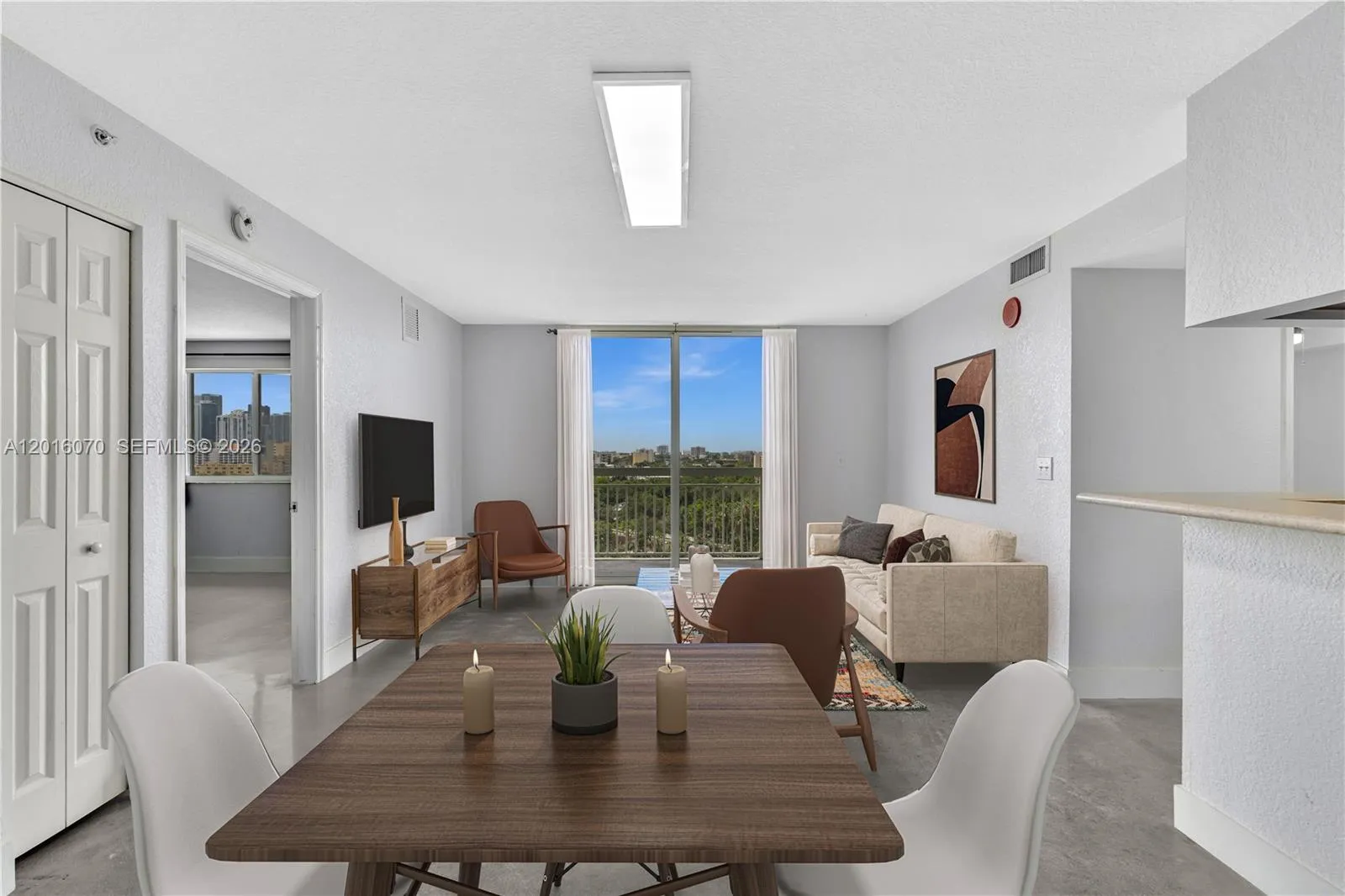 Listing  816 NW 11th Street 1208, Miami, FL 33136, Miami, FL 33136