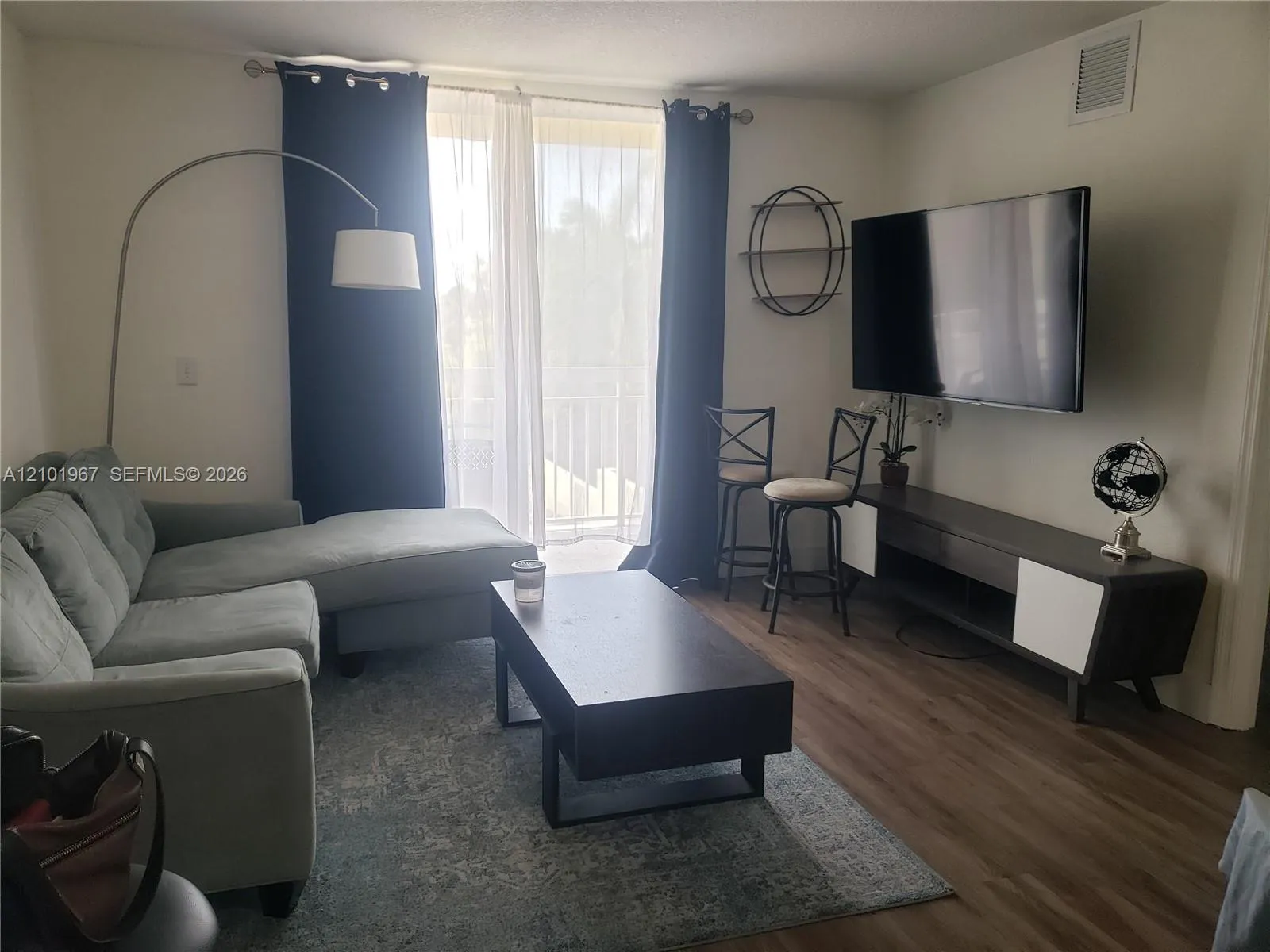 Listing  816 NW 11th Street 407, Miami, FL 33136, Miami, FL 33136