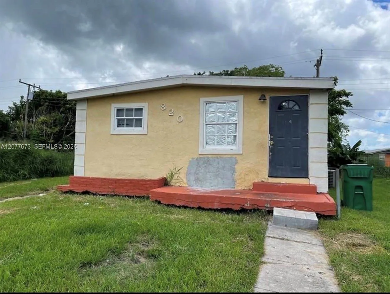 View details of listing 820 Rickey Jackson Boulevard, Pahokee, FL 33476 Pahokee with MLS#