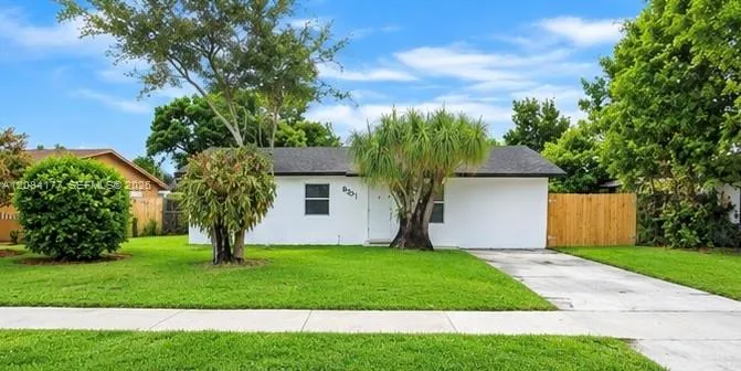 View details of listing 8201 SW 7th Court, North Lauderdale, FL 33068 North Lauderdale with MLS# 