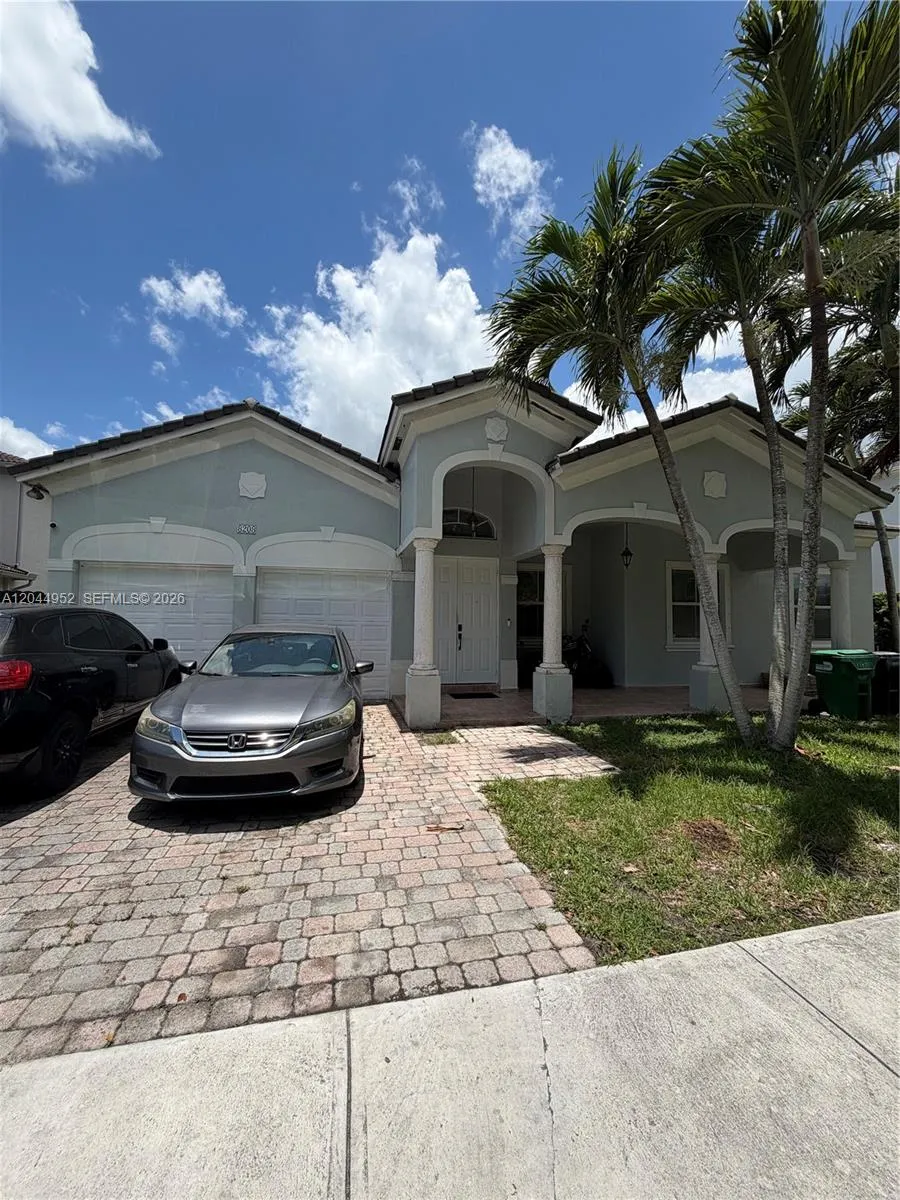 Listing  8208 SW 166th Place, Miami, FL 33193, Miami, FL 33193