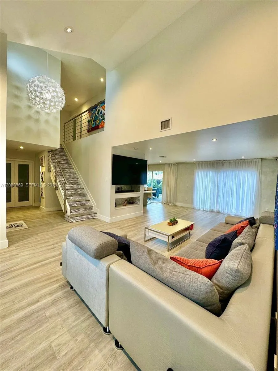 Listing  8224 SW 163rd Court, Miami, FL 33193, Miami, FL 33193