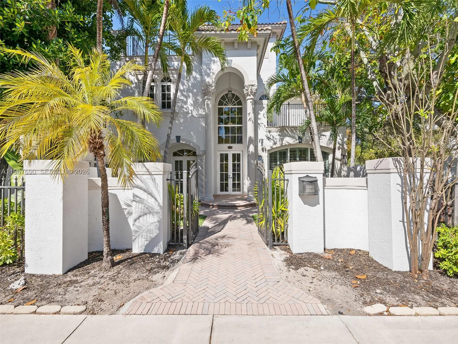 Listing  827 SE 2nd Court, Fort Lauderdale, FL 33301, Fort Lauderdale, FL 33301