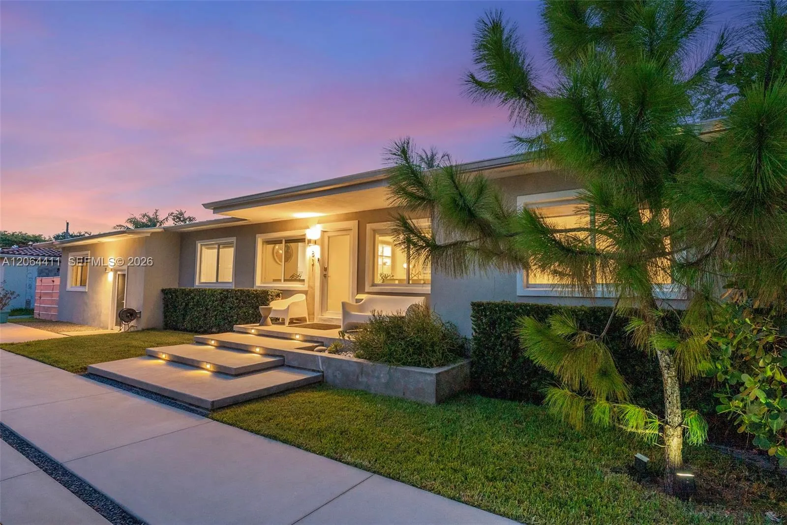 View details of listing 831 NE 109th Street, Biscayne Park, FL 33161 Biscayne Park with MLS#