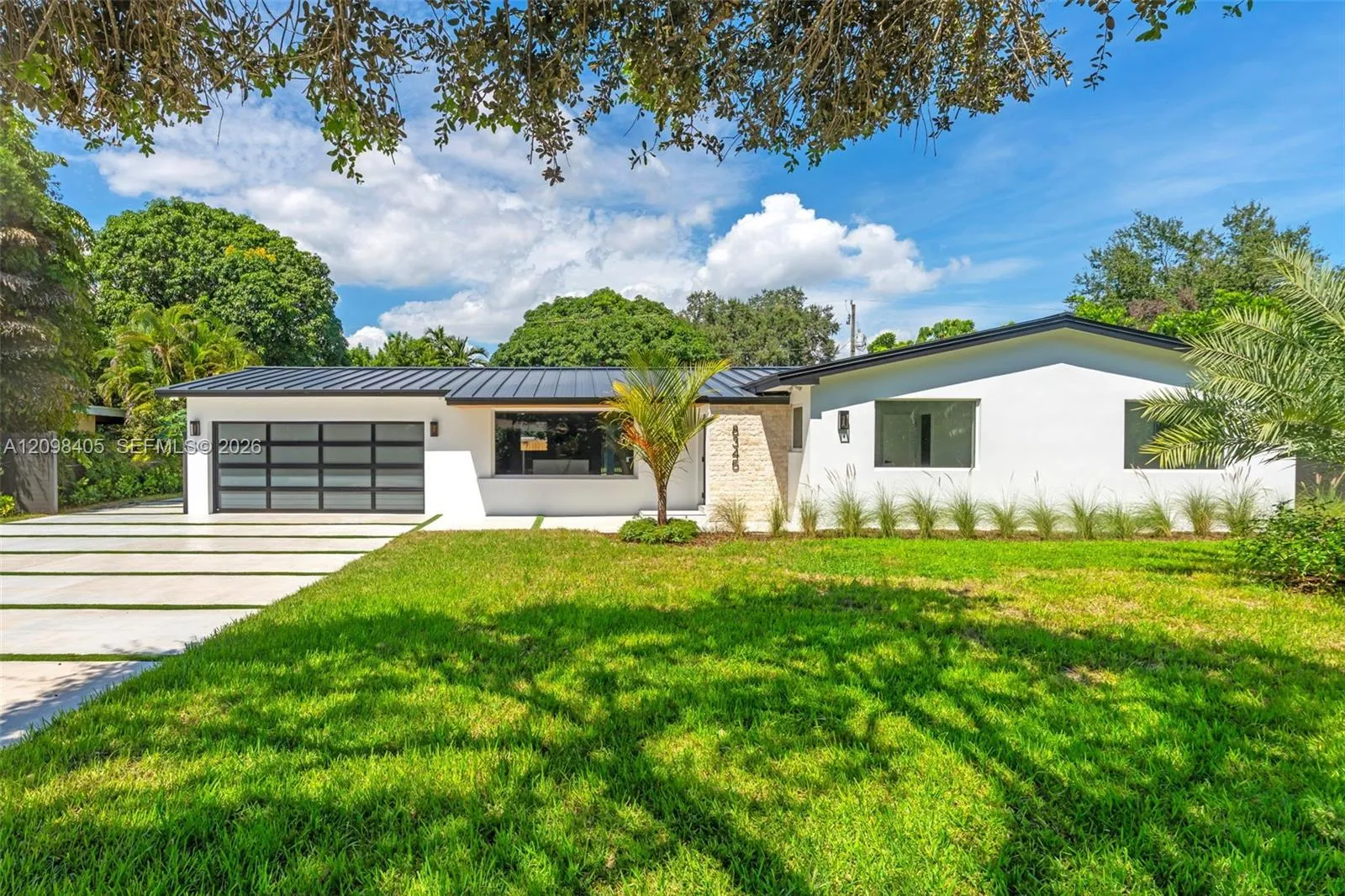 View details of listing 8345 SW 132nd Street, Pinecrest, FL 33156 Pinecrest with MLS# 