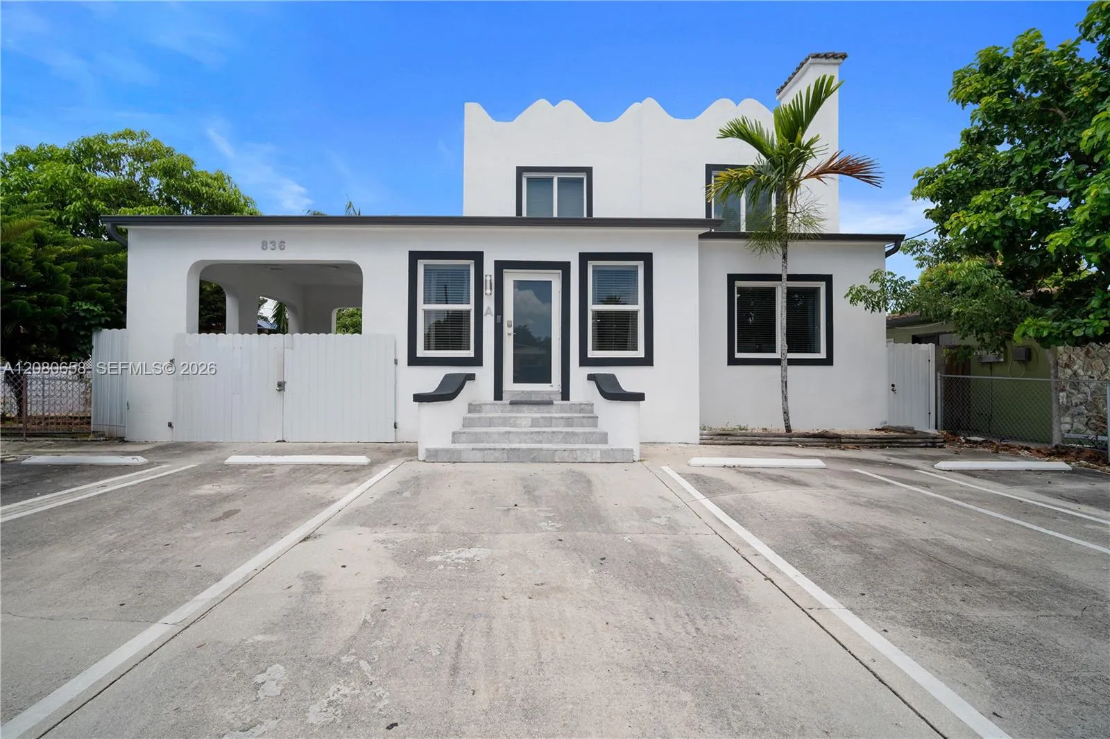 Listing  836 NW 33rd Avenue A, Miami, FL 33125, Miami, FL 33125