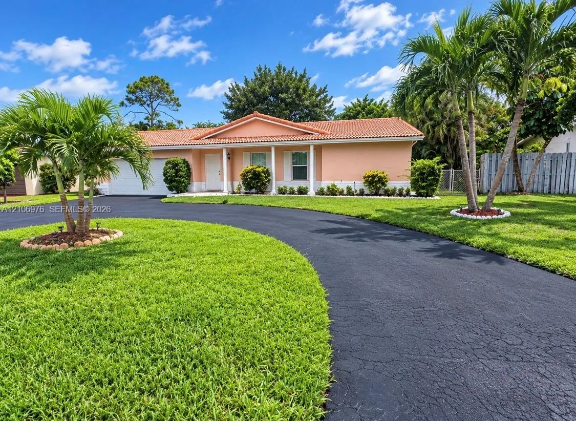 Listing  8376 NW 16th Street, Coral Springs, FL 33071, Coral Springs, FL 33071