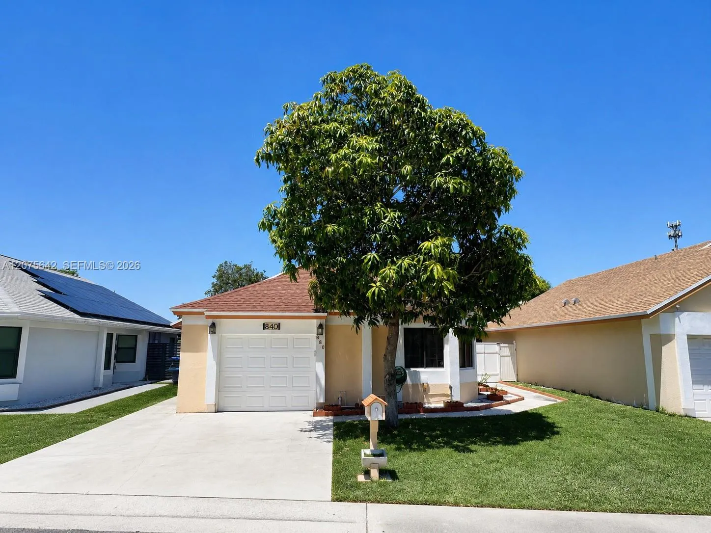 View details of listing 840 W Palm Run Drive, North Lauderdale, FL 33068 North Lauderdale with MLS#