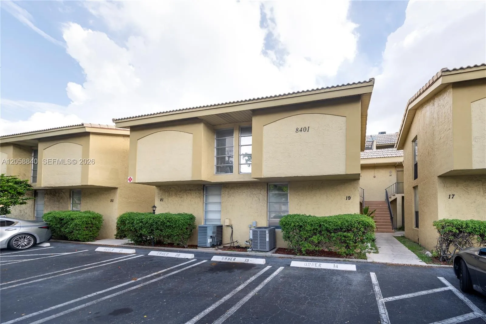 Listing  8401 W Sample Road 19, Coral Springs, FL 33065, Coral Springs, FL 33065
