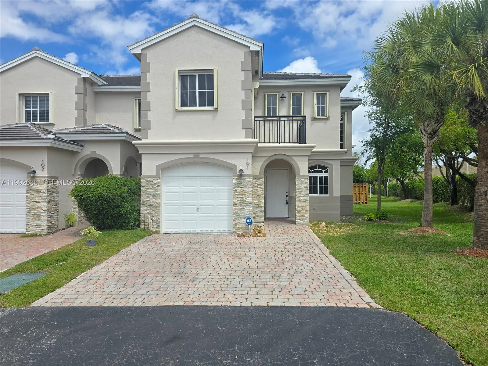Listing  8421 SW 124th Avenue 101, Miami, FL 33183, Miami, FL 33183