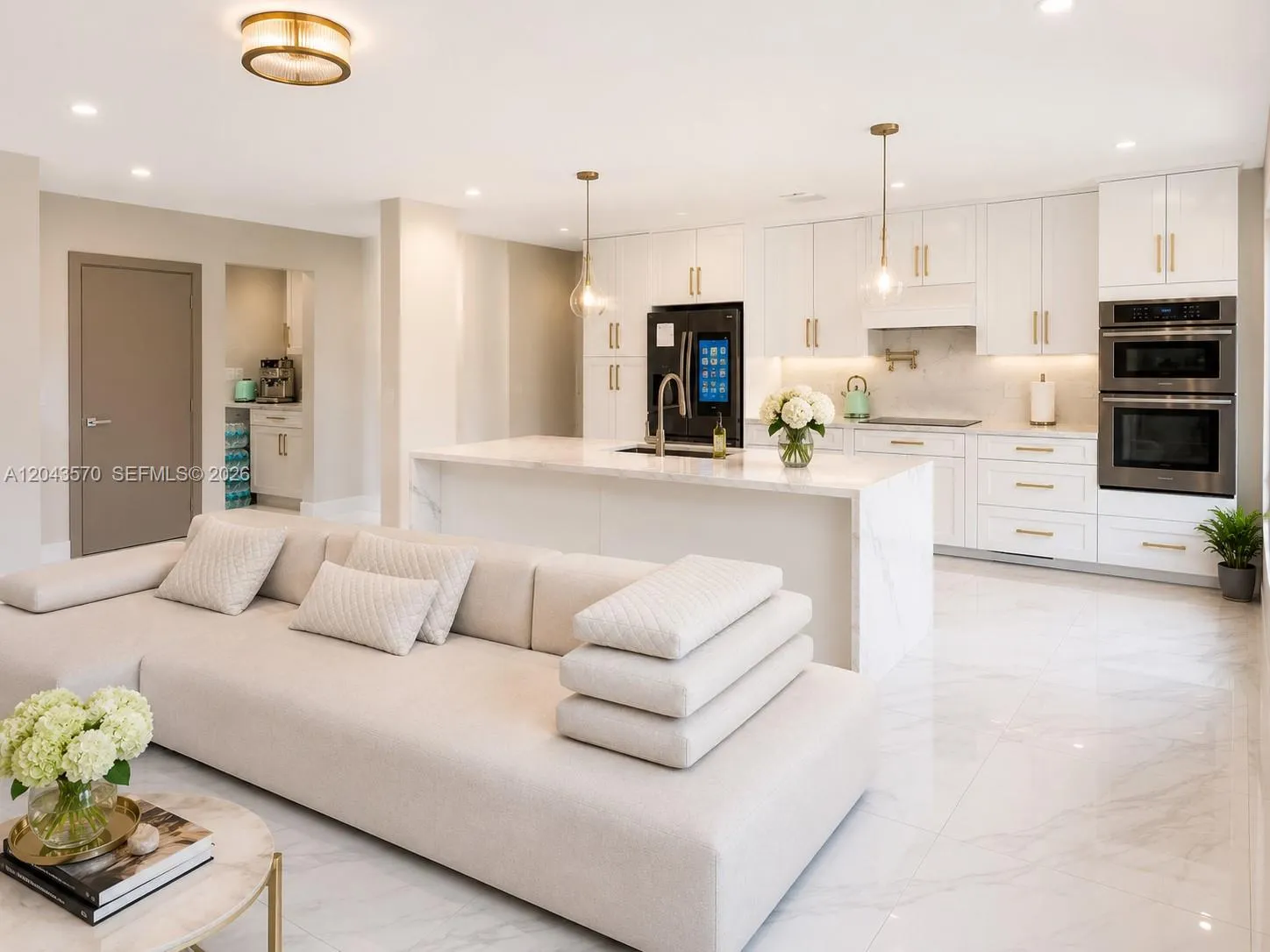 Listing  85 Gables Boulevard, Weston, FL 33326, Weston, FL 33326