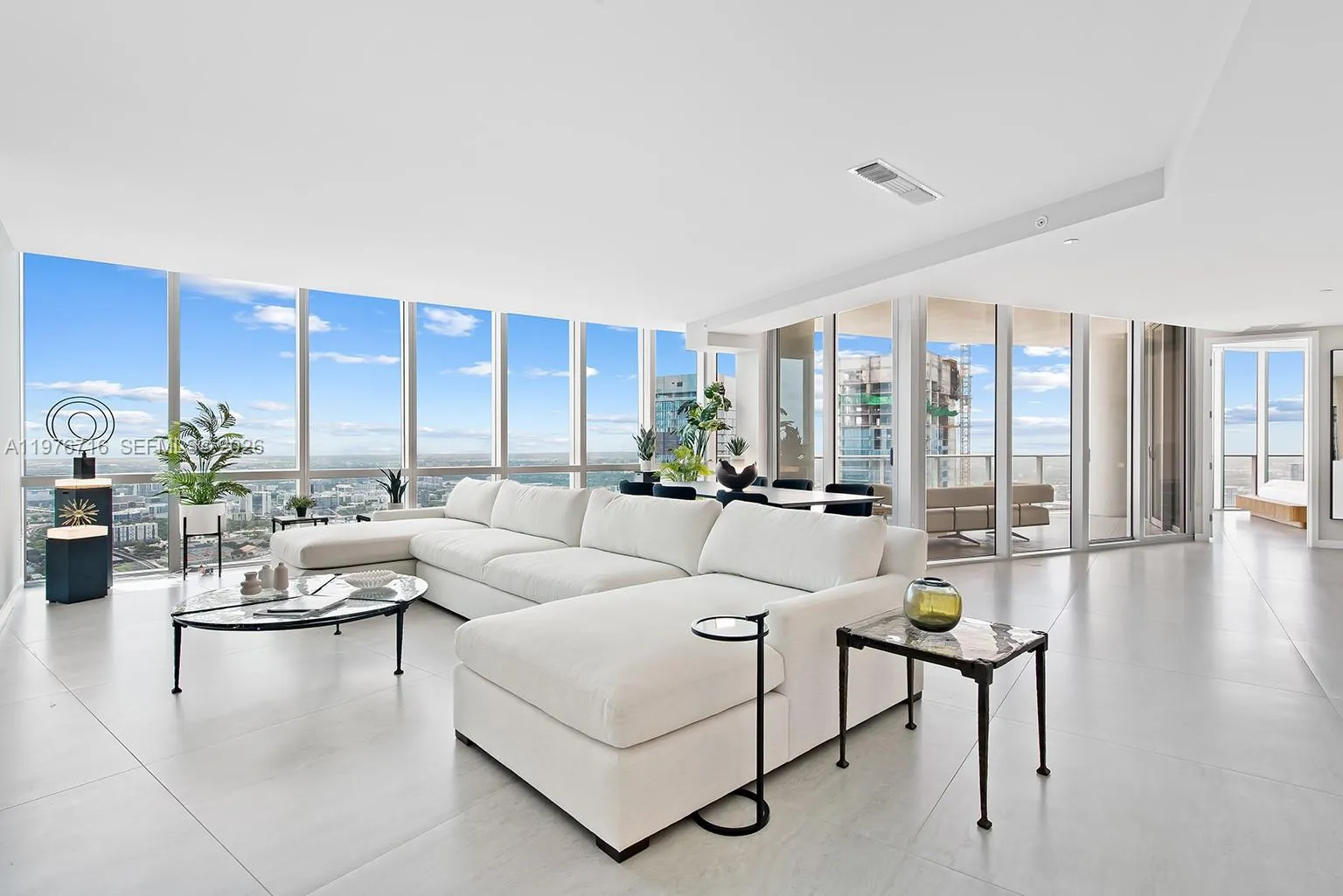 Listing  851 NE 1st Avenue PH 5402, Miami, FL 33132, Miami, FL 33132