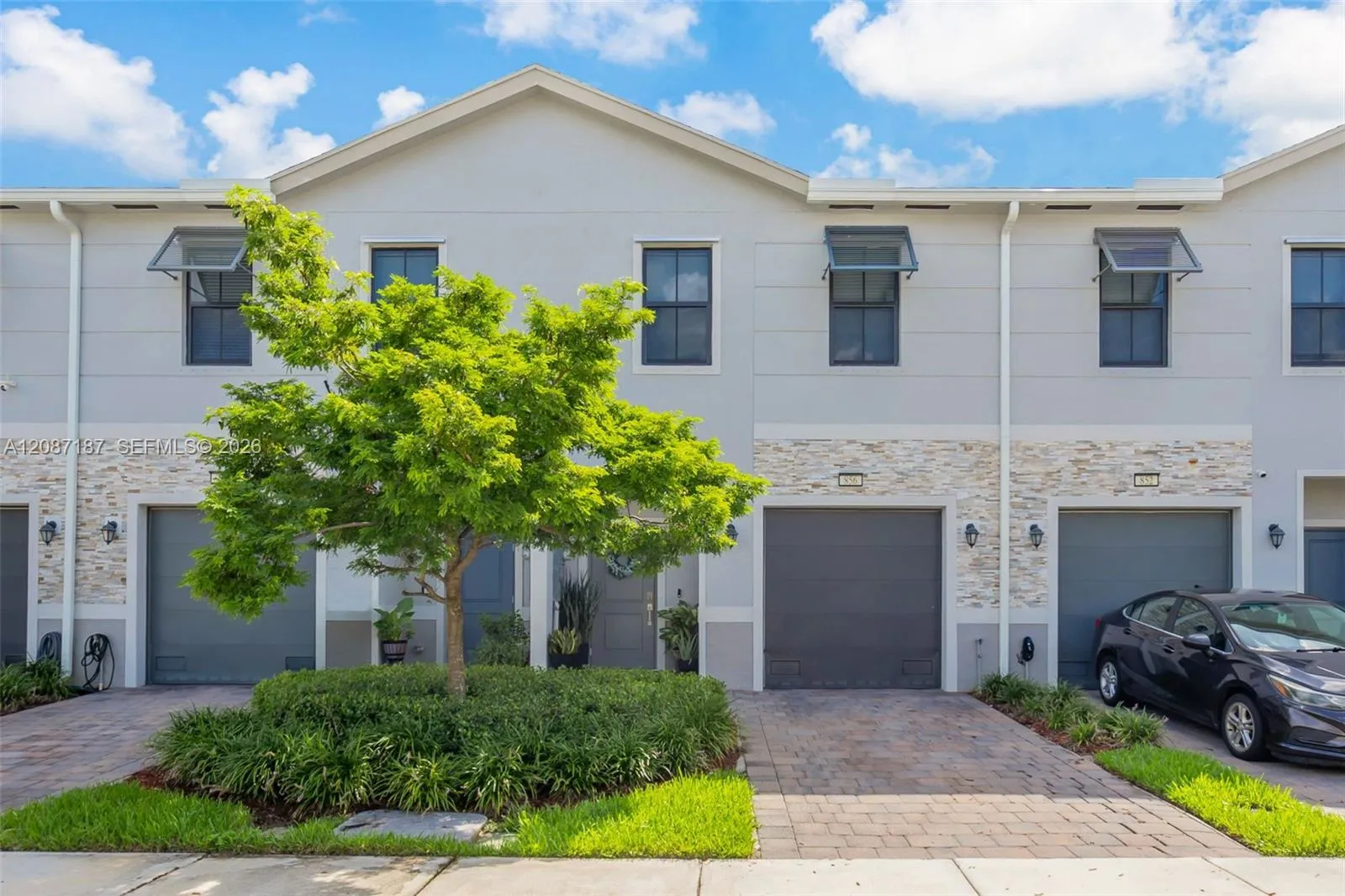 Listing  856 NW 3rd Way, Pompano Beach, FL 33060, Pompano Beach, FL 33060