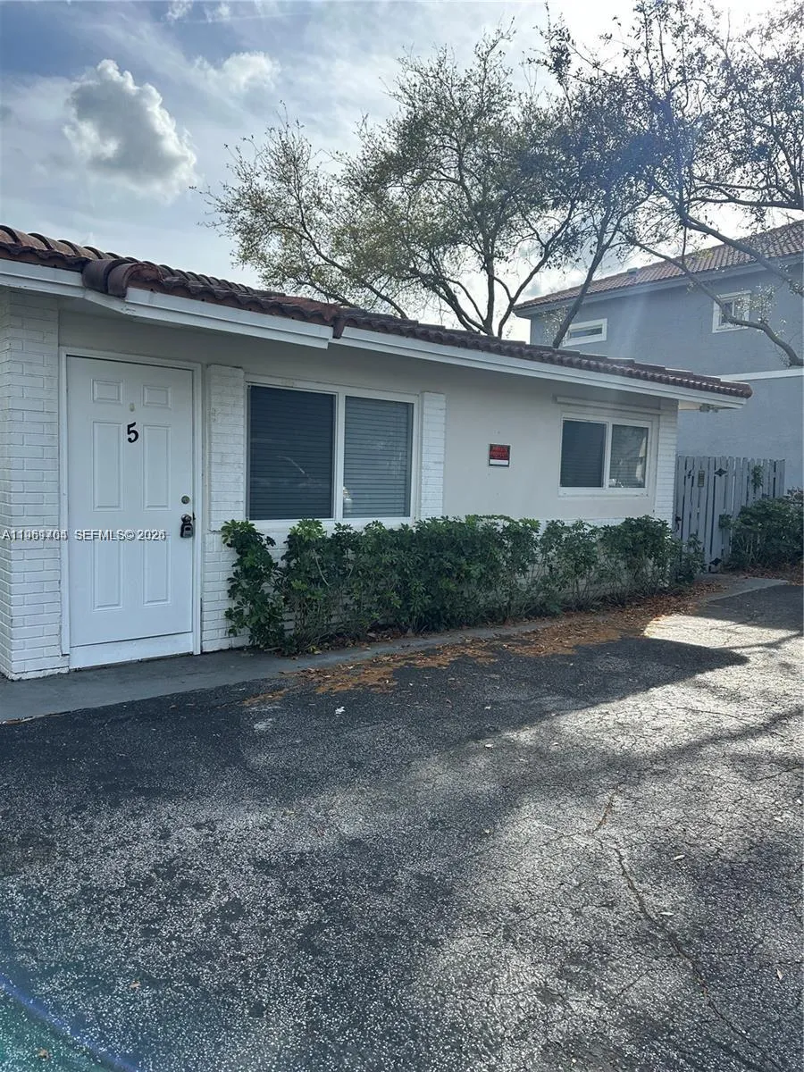 View details of listing 8704 NW 38th Drive, Coral Springs, FL 33065 Coral Springs with MLS# 