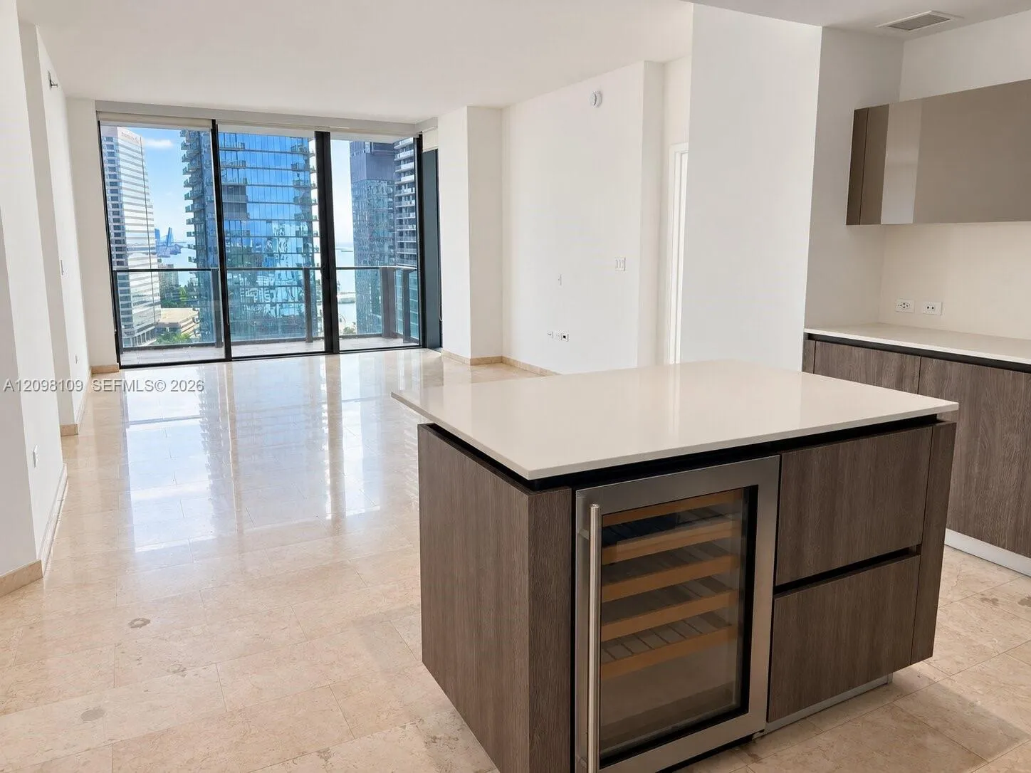 View details of listing 88 SW 7th Street 2005, Miami, FL 33130 Miami with MLS# 