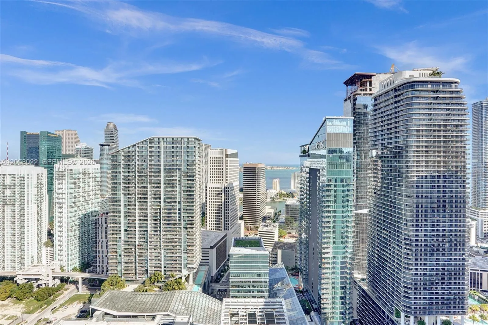 Listing  88 SW 7th Street 4011, Miami, FL 33130, Miami, FL 33130
