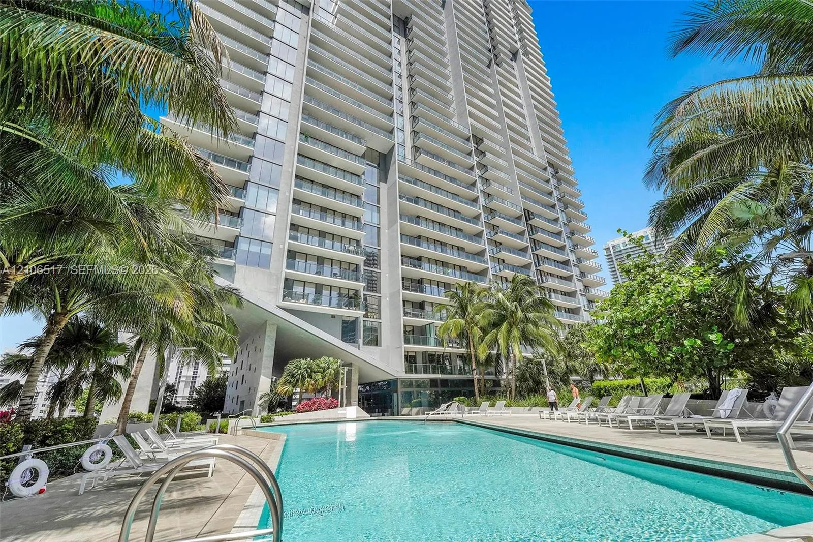 Listing  88 SW 7th Street 910, Miami, FL 33130, Miami, FL 33130
