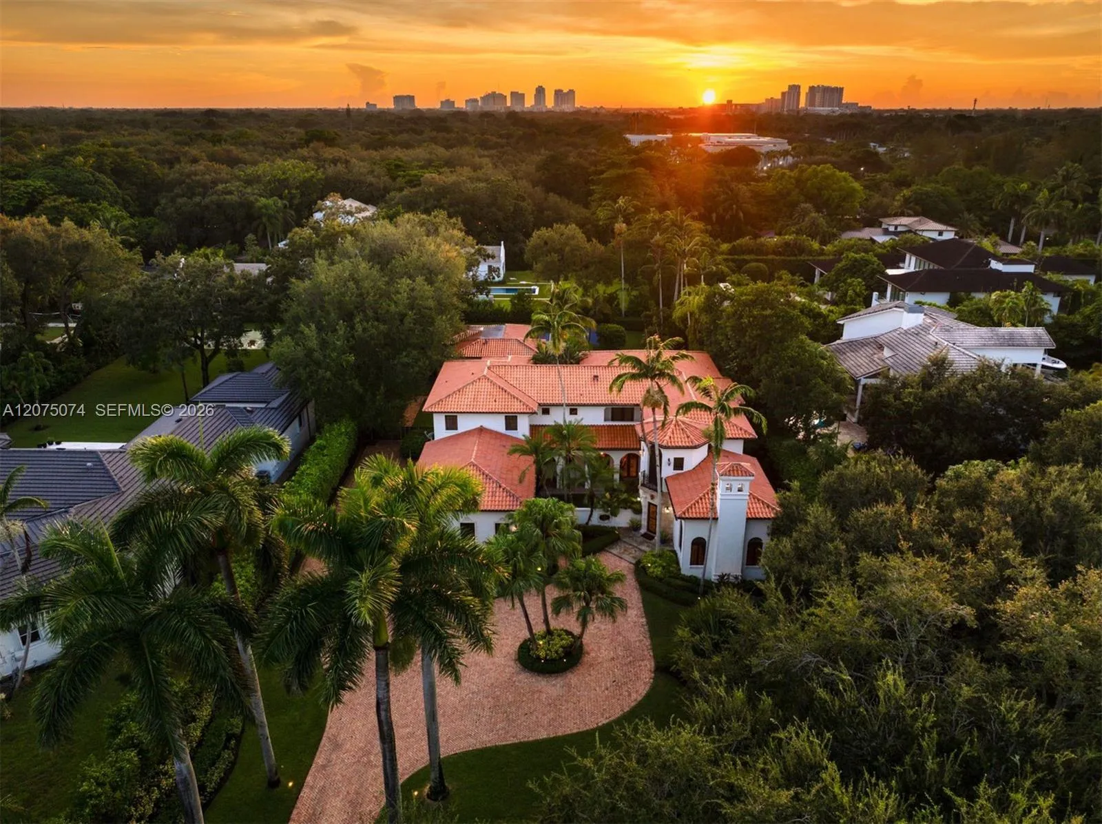 View details of listing 8800 SW 57th Avenue, Pinecrest, FL 33156 Pinecrest with MLS# 