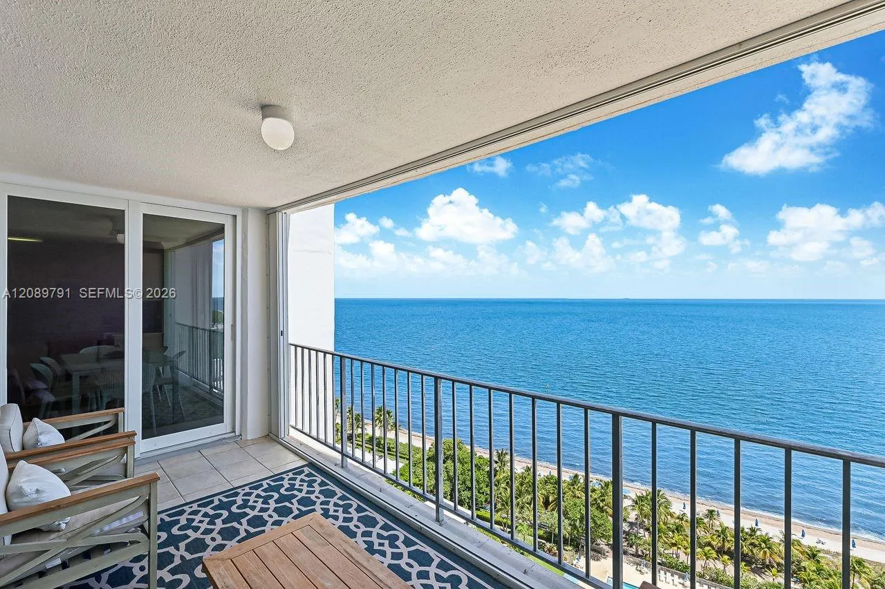 View details of listing 881 Ocean Drive 19C, Key Biscayne, FL 33149 Key Biscayne with MLS#