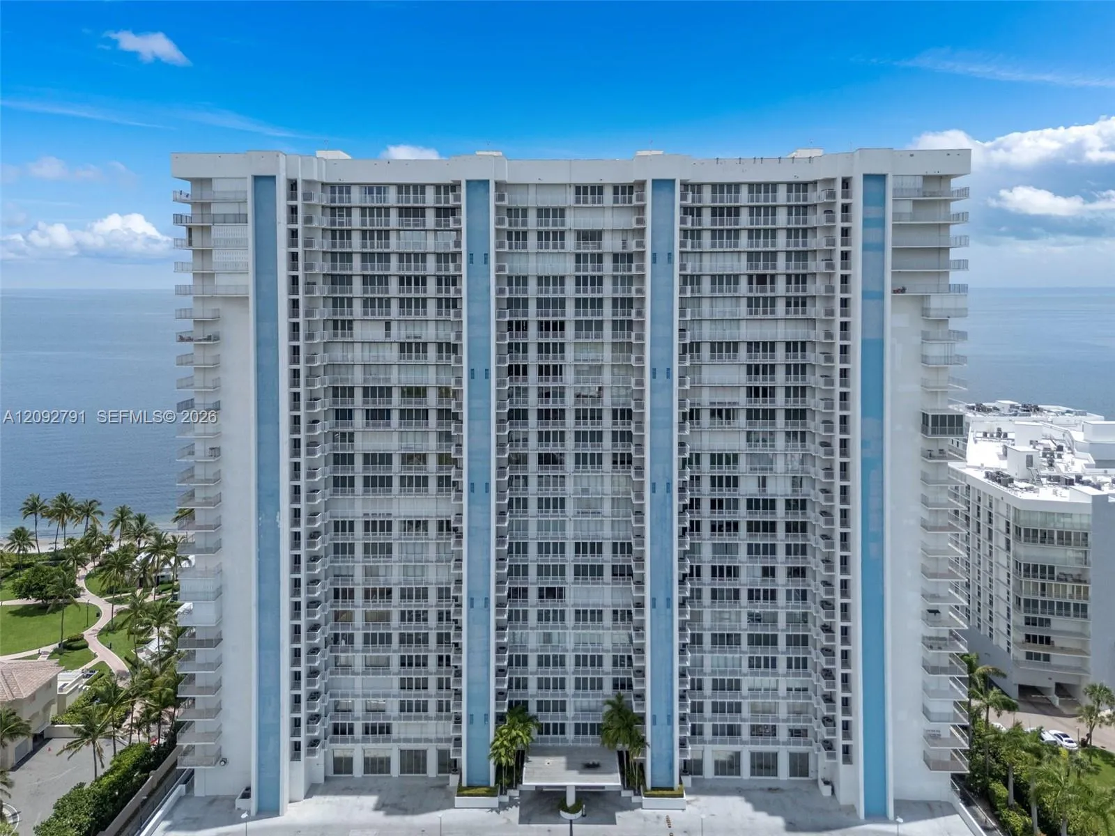 View details of listing 881 Ocean Drive 20E, Key Biscayne, FL 33149 Key Biscayne with MLS#