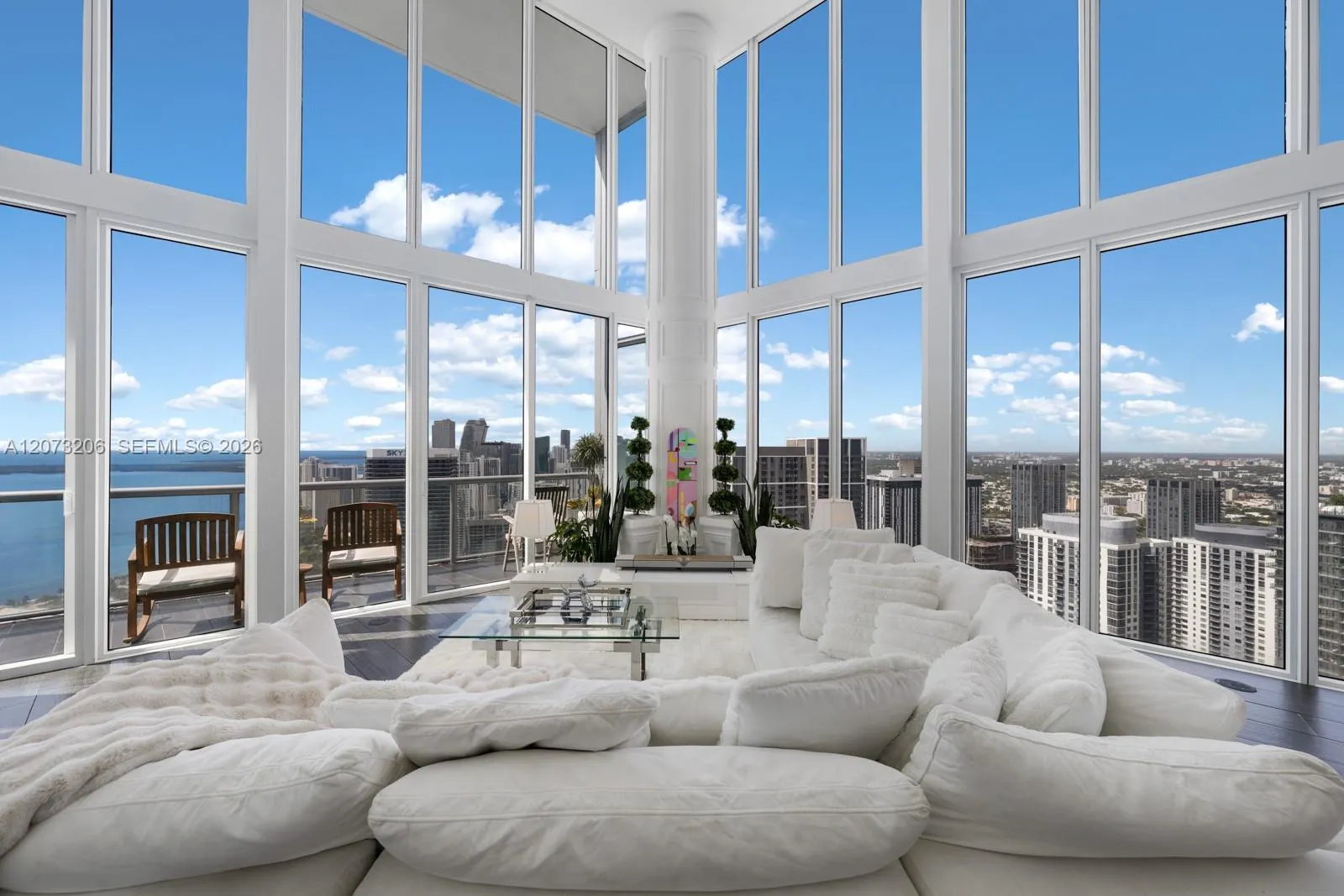 Listing  888 Biscayne Boulevard 5701, Miami, FL 33132, Miami, FL 33132