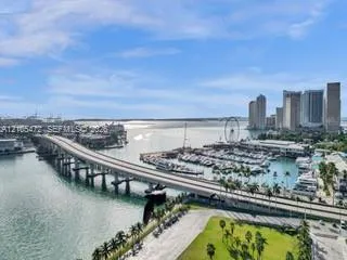 Listing  888 Biscayne Boulevard 811, Miami, FL 33132, Miami, FL 33132