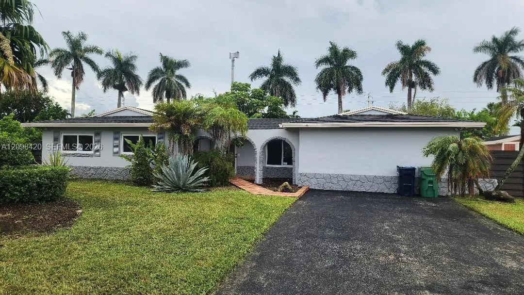 View details of listing 8880 SW 183rd Terrace, Palmetto Bay, FL 33157 Palmetto Bay with MLS# 