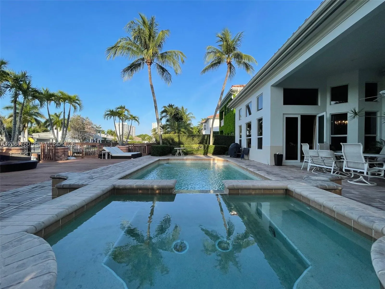 Listing  891 Captiva Drive, Hollywood, FL 33019, Hollywood, FL 33019