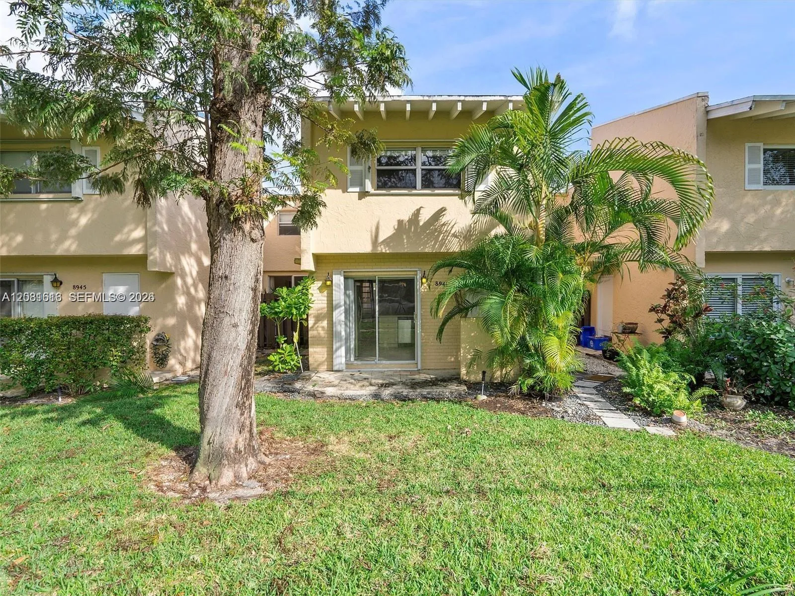 View details of listing 8941 NE 4th Ave Road 8941, Miami Shores, FL 33138 Miami Shores with MLS#