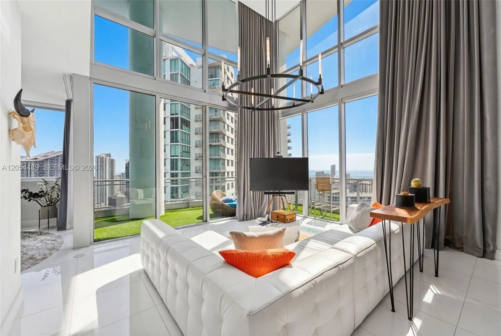 Listing  90 SW 3rd Street PH-12, Miami, FL 33130, Miami, FL 33130