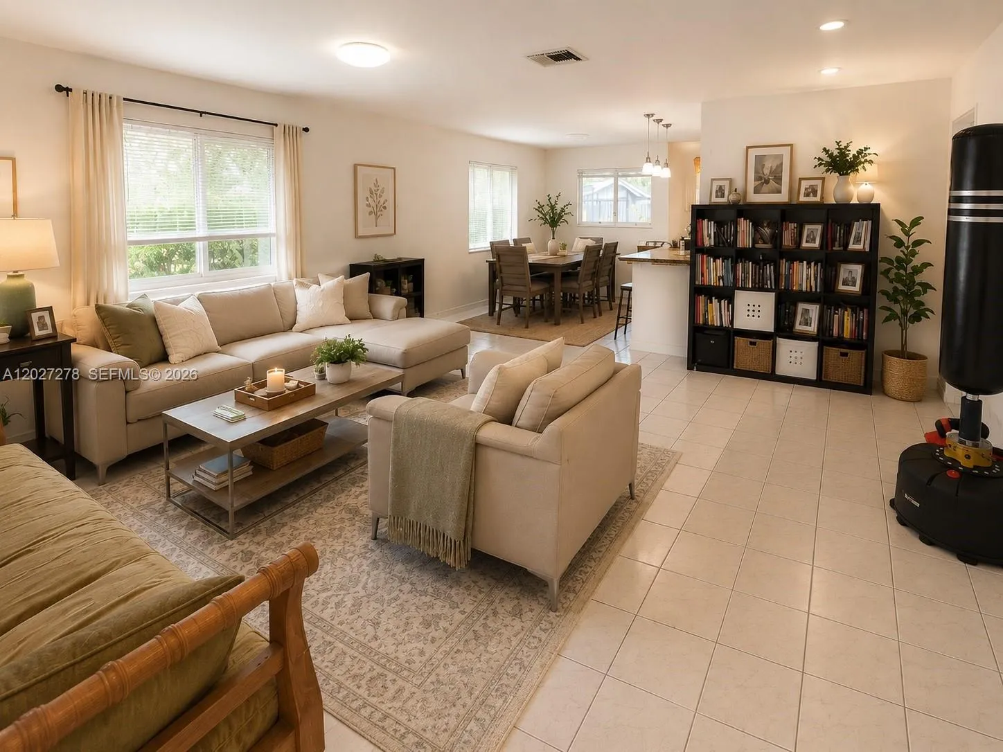 Listing  901 NE 2nd Street, Hallandale Beach, FL 33009, Hallandale Beach, FL 33009