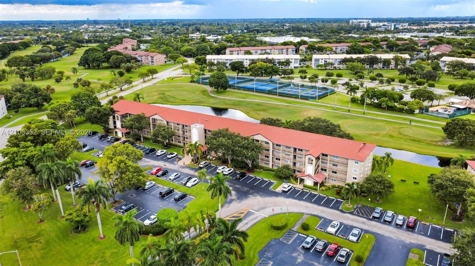 Listing  901 SW 128th Terrace 212A, Pembroke Pines, FL 33027, Pembroke Pines, FL 33027