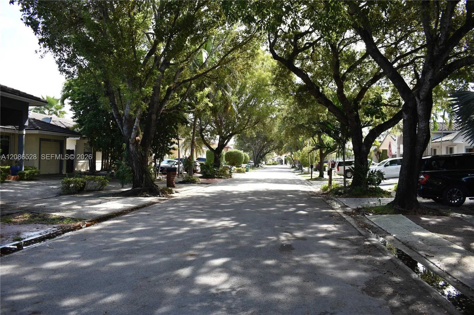 View details of listing 9029 NW 152nd Lane, Miami Lakes, FL 33018 Miami Lakes with MLS#
