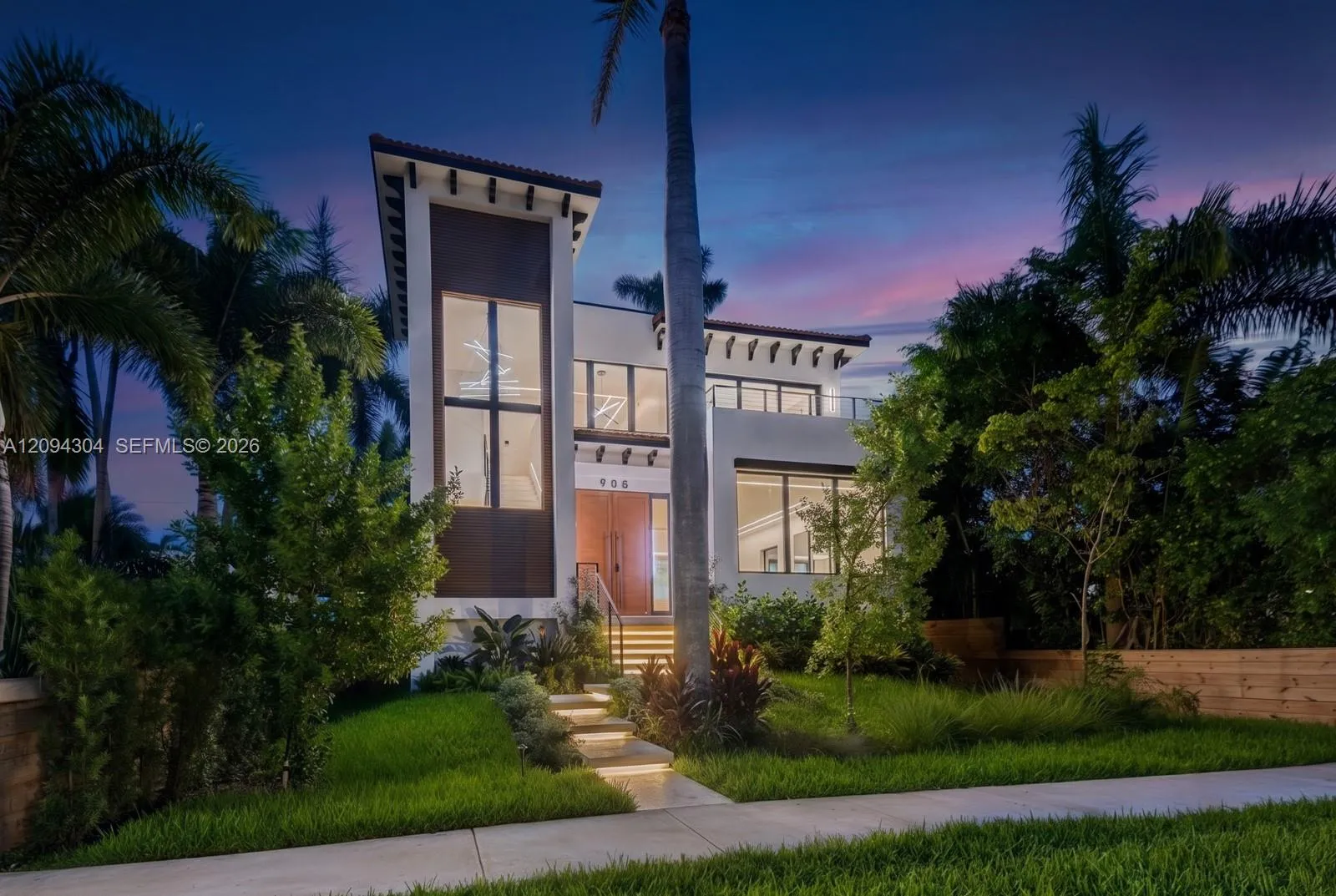 Listing  908 Tyler Street, Hollywood, FL 33019, Hollywood, FL 33019