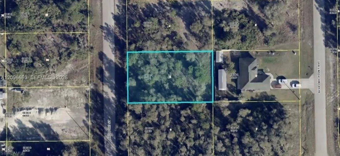 Listing  909 Ardmore Street, Lehigh Acres, FL 33974, Lehigh Acres, FL 33974