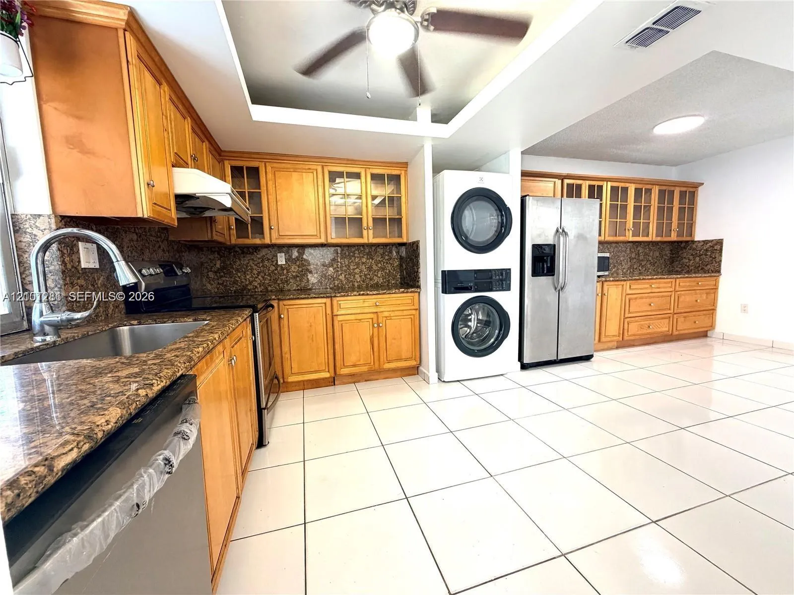 Listing  9135 Fontainebleau Boulevard 7, Miami, FL 33172, Miami, FL 33172
